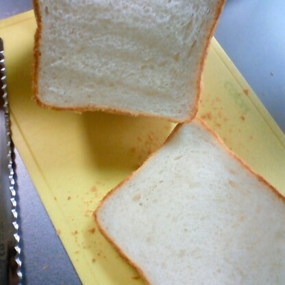 三温糖で♪ふわふわ、あまあまな美味しいパンが焼けました(*^▽^*)これはリピ決定です(*^▽^*)ごちそうさまでした!!